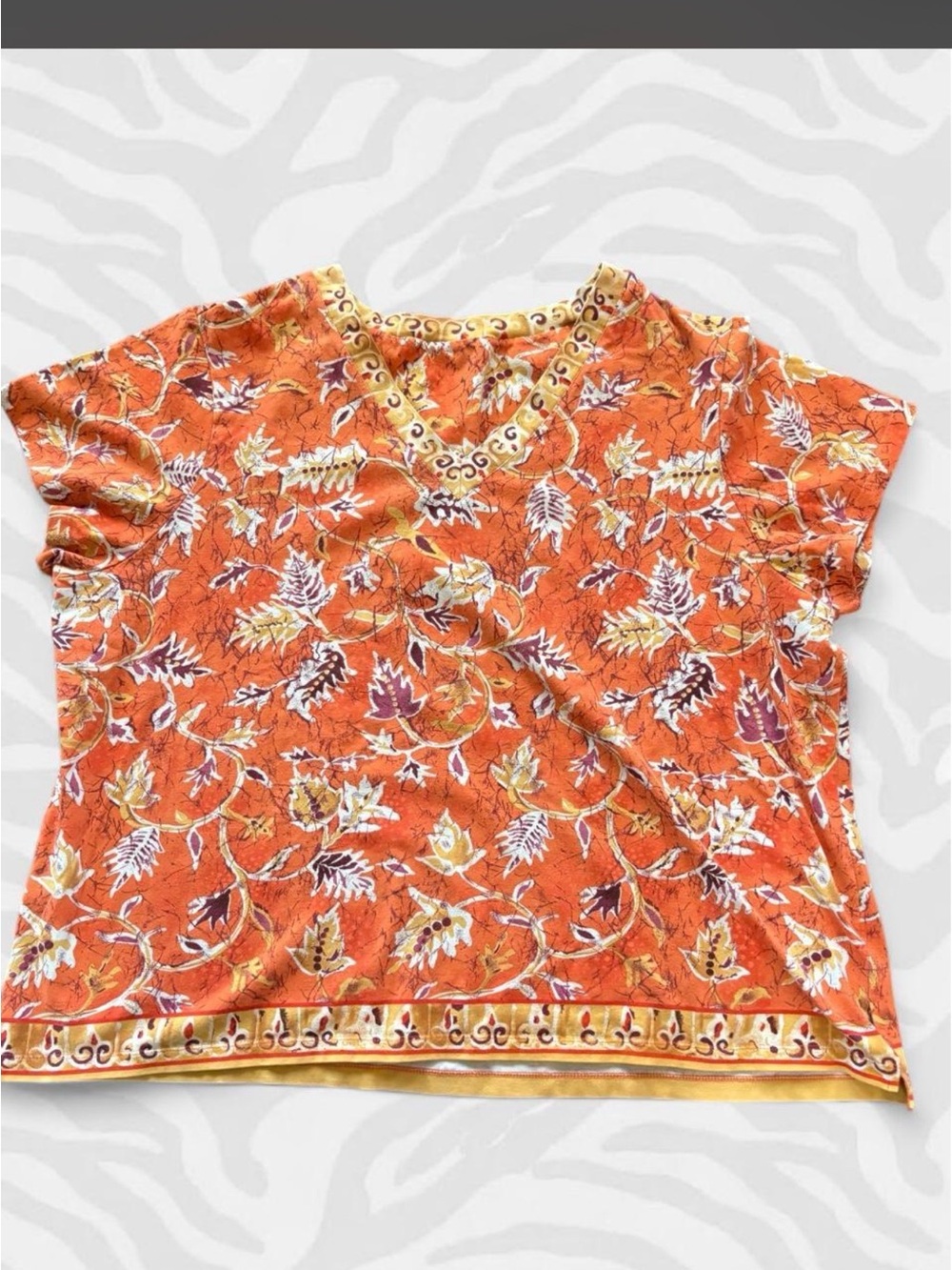 & Other Stories Orange Floral V-Neck Short Sleeve Top